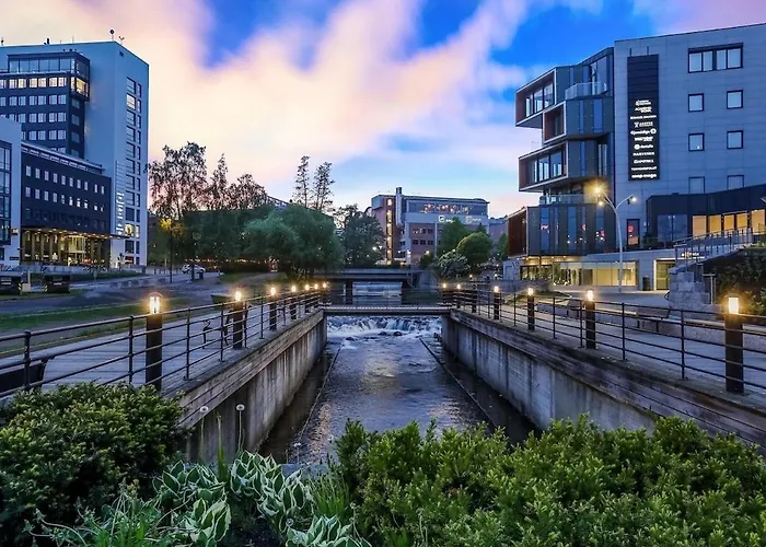 Private, Charming In With A Great View *