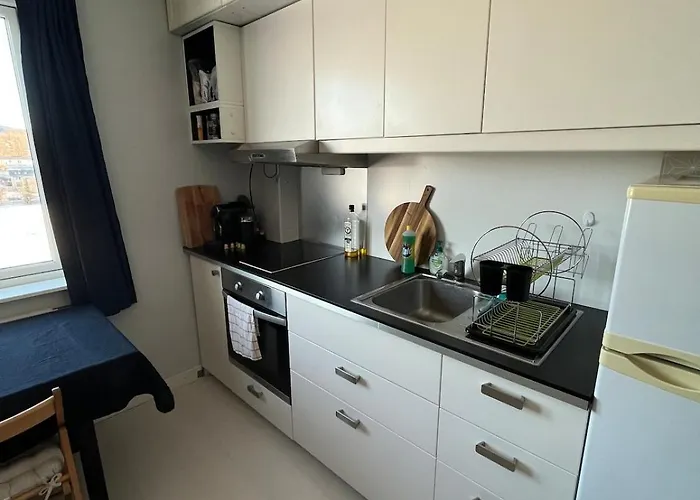 Private, Charming In With A Great View *